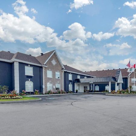 Quality Inn & Suites Oakville Habitación foto